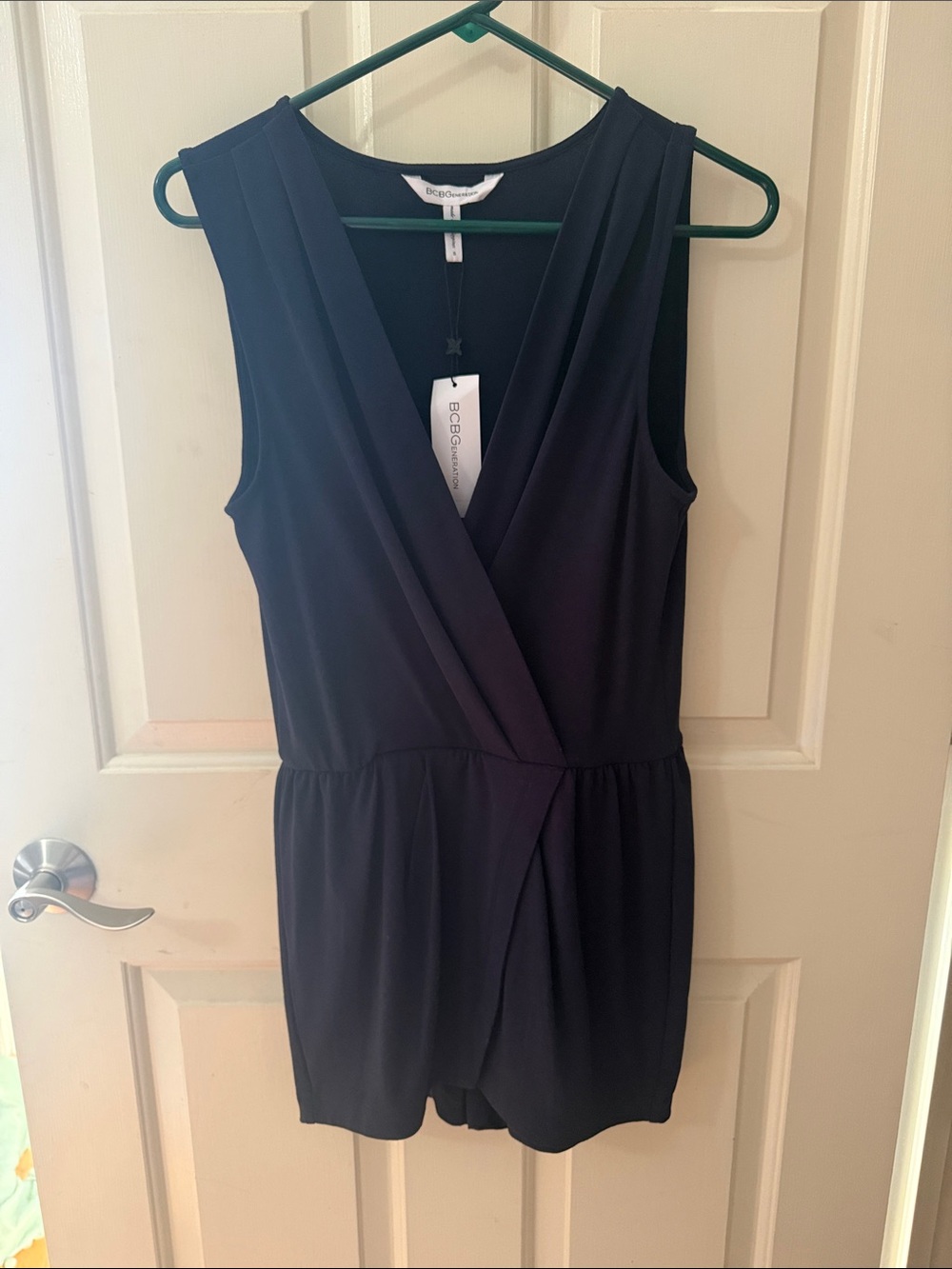 NWT BCBGeneration Women’s One-Piece Navy Skort Romper-Size Small